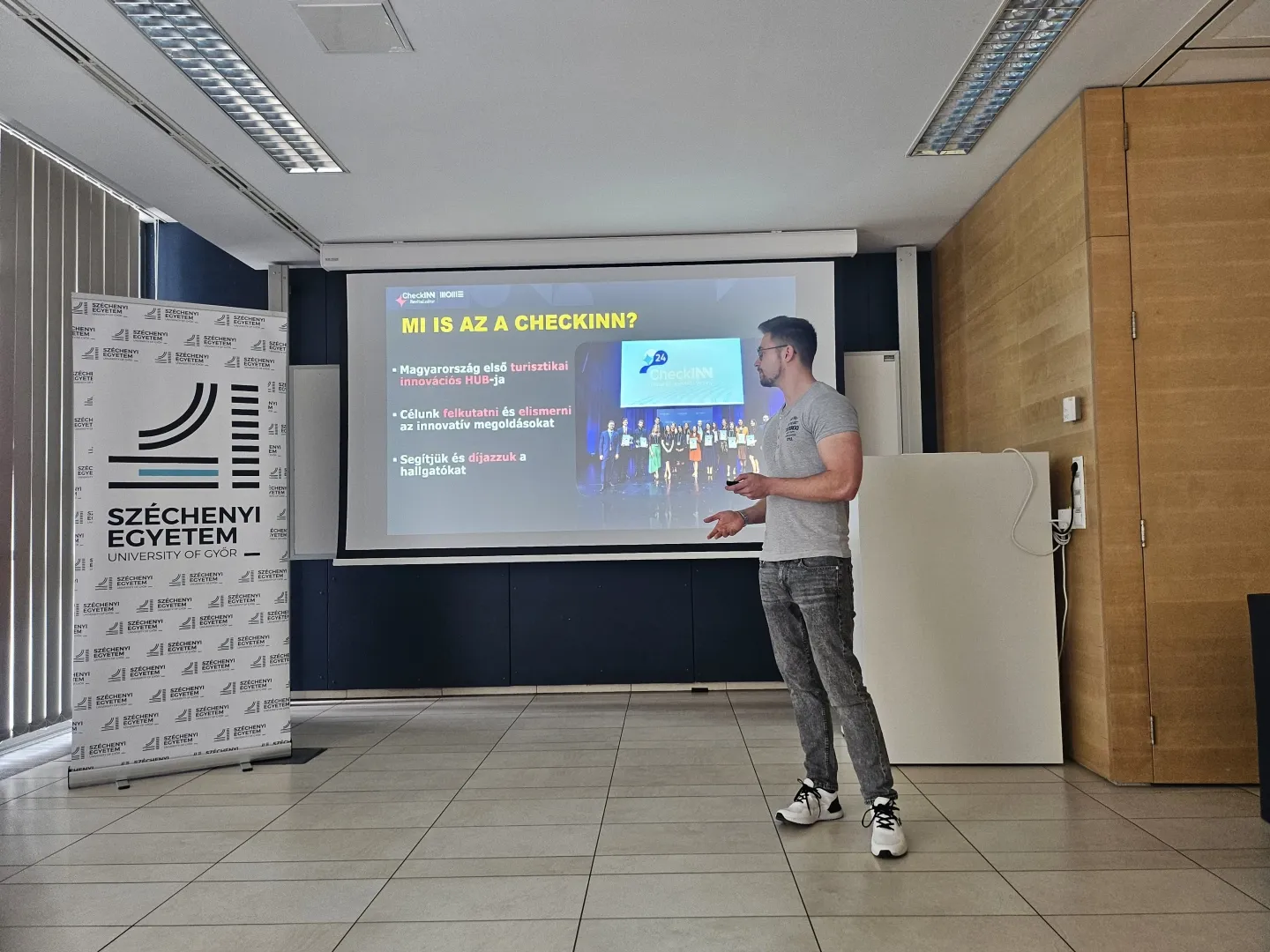 Successful Information Session Held for the CheckINN Revitalizátor Idea Competition